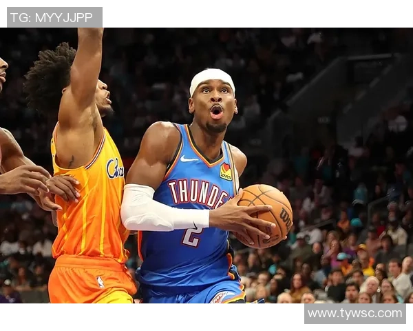 勇士强势迎战雷霆巅峰对决库里对飙亚历山大引爆全场焦点之战 勇士强势迎战雷霆巅峰对决库里对飙亚历山大引爆全场焦点之战