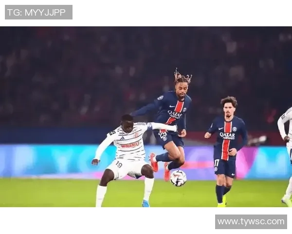 巴黎迎战马赛巅峰对决法甲豪门争锋再掀绿茵激情风暴