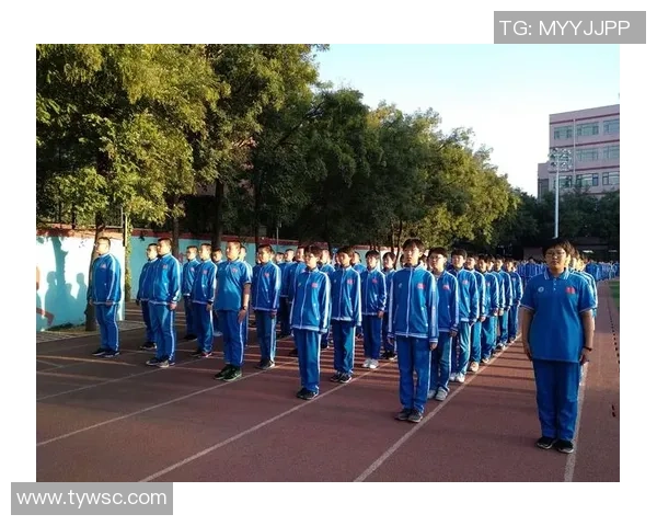 打造强健体魄的健身计划 从基础训练到进阶技巧全方位指南