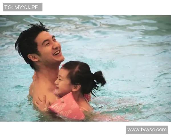 田亮携家人重返大众视野展现奥运冠军退役后温情父子生活